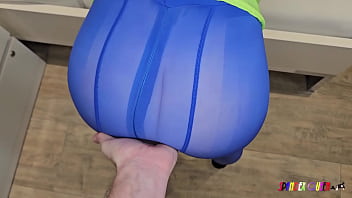 Spandexqueen Comes Twice And Makes Him Cum On Her Blue Nylon Leggings Neon Spandex Shirt