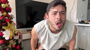 Hijastro Caliente Recibe Verga De Padrastro En El Balcón