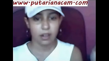 ⁣Novinha Na Webcam
