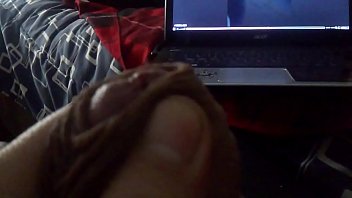 ⁣Con La Verga Dura X La Chilena