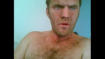 Operário Pauzudo Loiro De Olho Azul