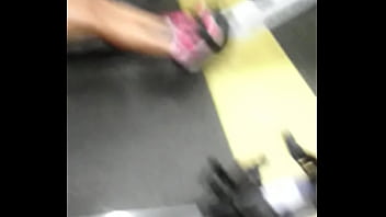 ⁣Bonitas Piernas De Niña