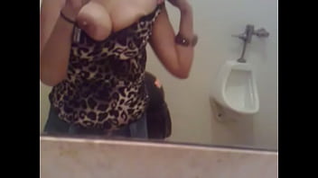 ⁣Mexicana || Frente Al Espejo || Hermosas Tetas 2