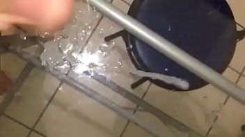 VID-20141116-WA0000 - Cumshot-cum