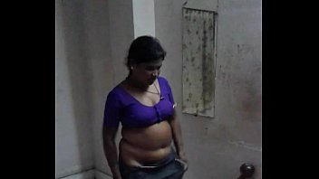 Mani Aunty Shows Boobs.sucking My Cock